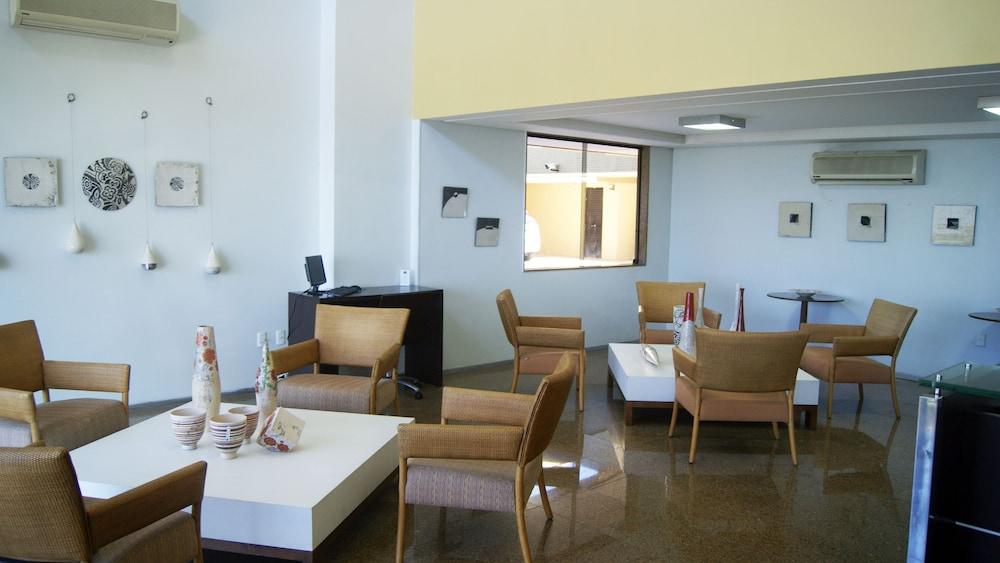 Cjc Short Stay Natal Extérieur photo